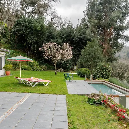 Holiday home Hostwise - Riverside Retreat W/ Infinity Pool