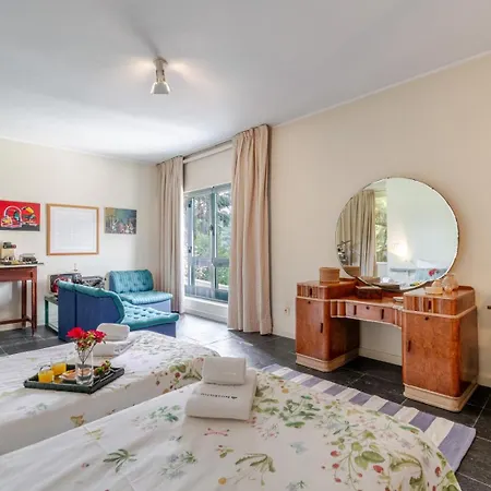 Riverside Retreat W/ Infinity Pool By Hostwise Resende