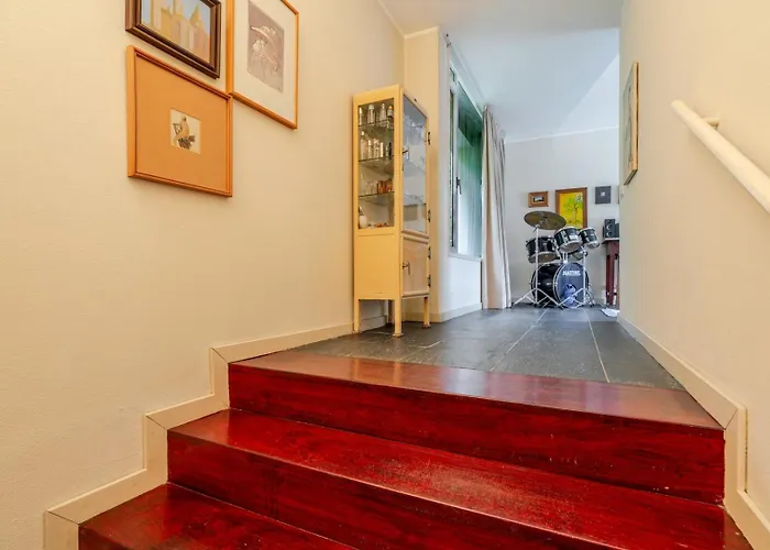 펜션 Riverside Retreat W/ Infinity Pool By Hostwise 레센데