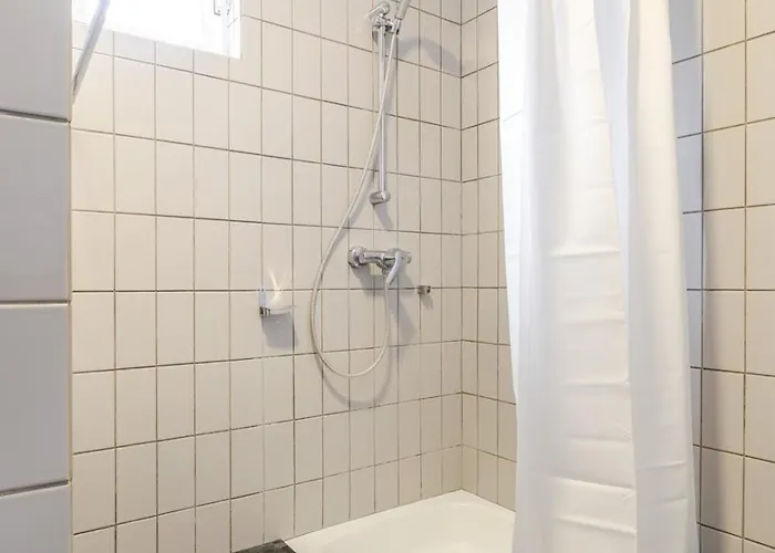 Riverside Retreat W/ Infinity Pool By Hostwise 펜션 *