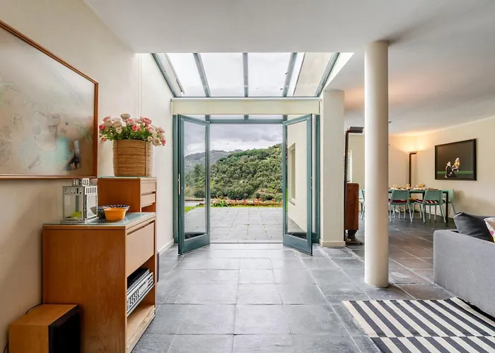 Riverside Retreat W/ Infinity Pool By Hostwise 펜션 *