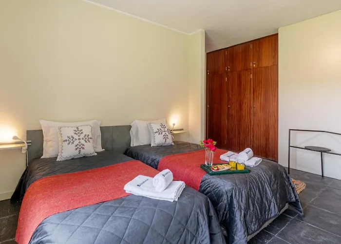 Riverside Retreat W/ Infinity Pool By Hostwise * 레센데